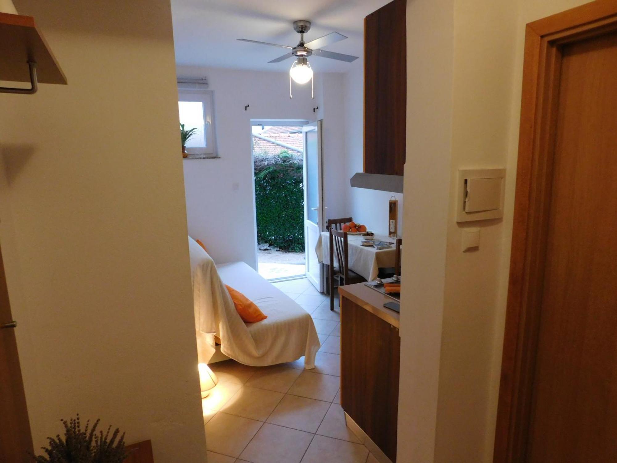 Apartments Iva Пакоштане Экстерьер фото