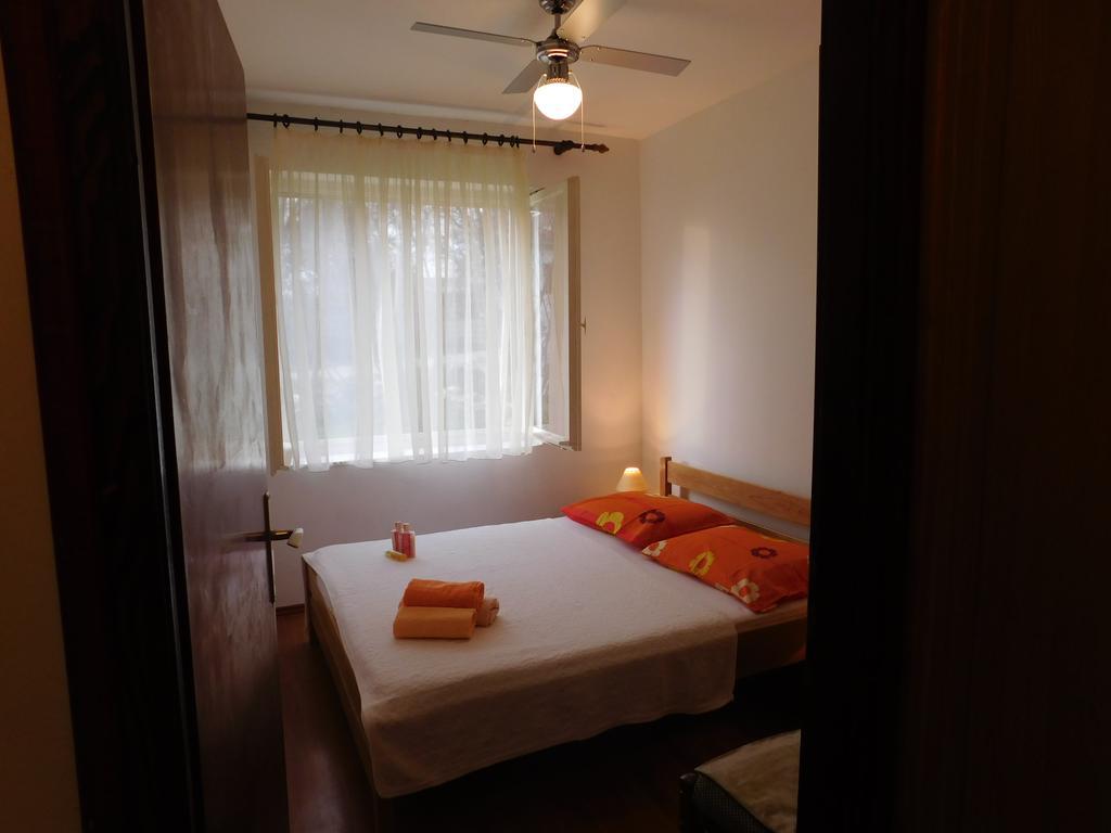 Apartments Iva Пакоштане Экстерьер фото